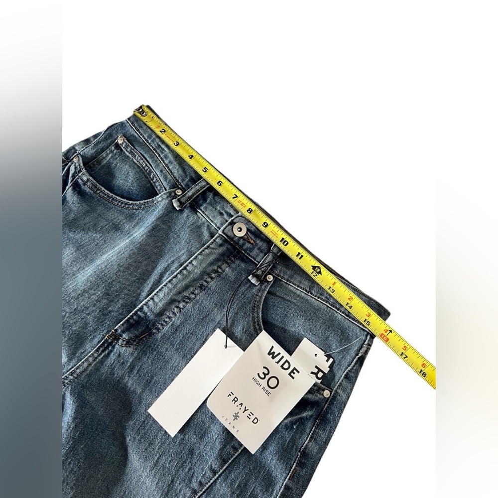 Frayed Seamed Wide Legs Stylish Women's Jeans - Picture 9 of 16